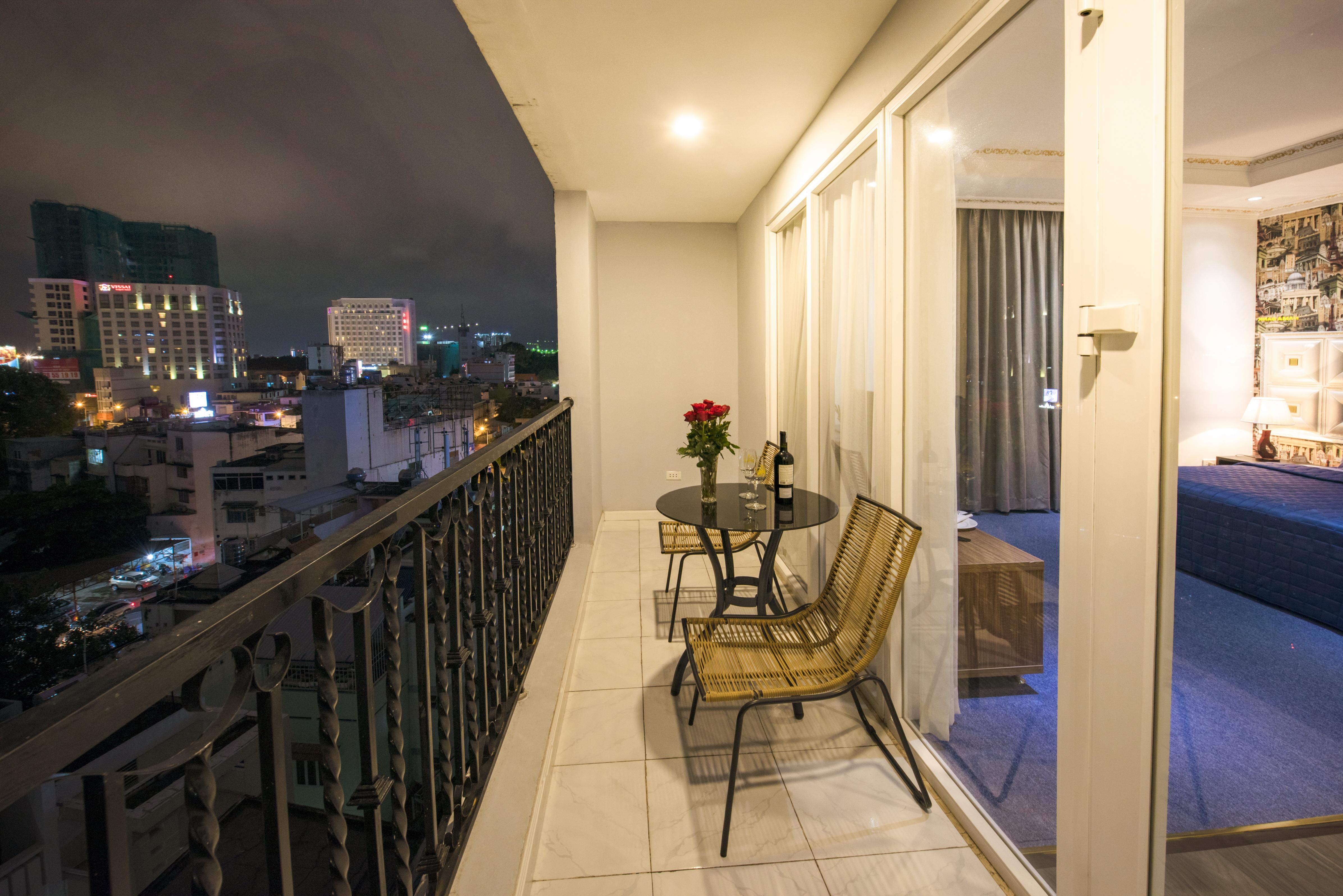 Golden Crown Hotel Ho Chi Minh-stad Buitenkant foto